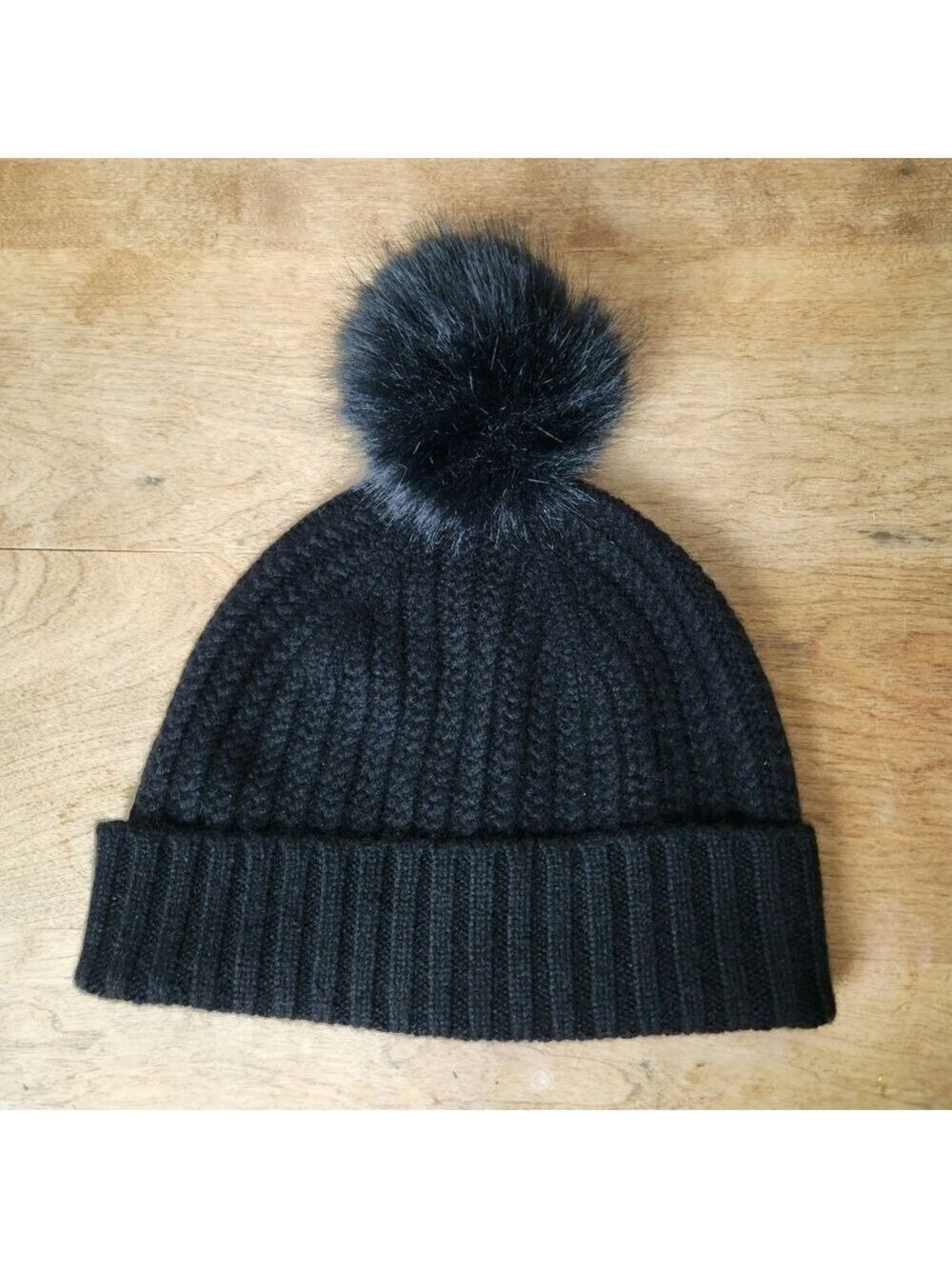 La Seine 100% Cashmere Hat with Pompom NWOT - Picture 2 of 8